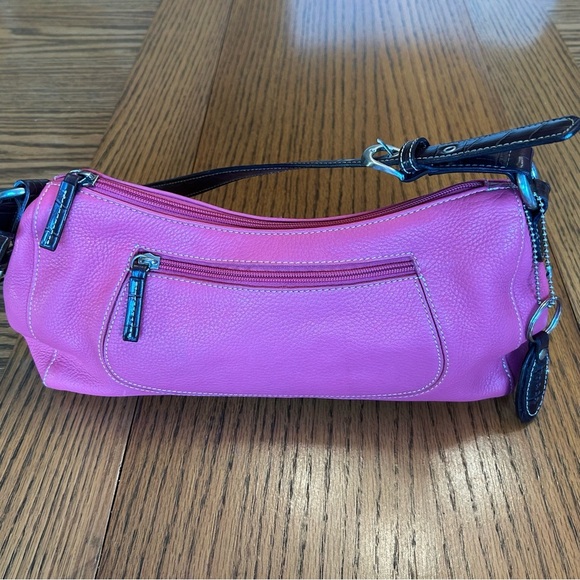 Tig & Co Pink Pebbled Leather Shoulder Bag - Picture 9 of 9